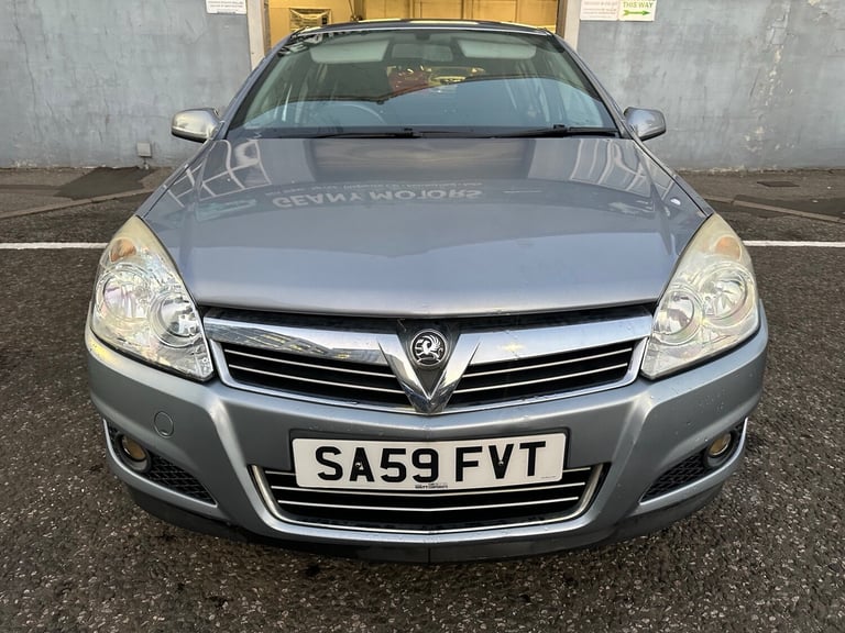 2009 Vauxhall Astra 1.4i 16V Club 5dr HATCHBACK Petrol Manual