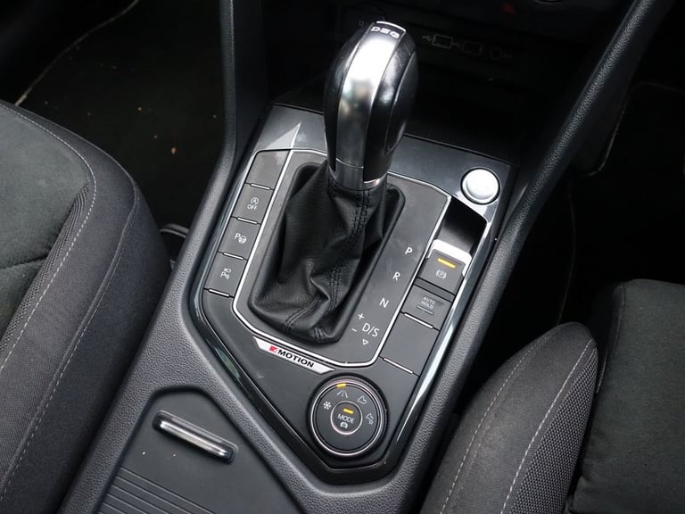 2019 Volkswagen Tiguan 2.0 TSI SEL SUV 5dr Petrol DSG 4Motion Euro 6 (s/s) (190 ps) ESTATE Petrol...