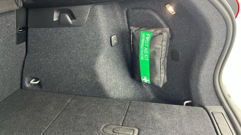 2024 Volvo XC40 Plus, B3 Mild hybrid, Petrol, Dark Estate Petrol Automatic