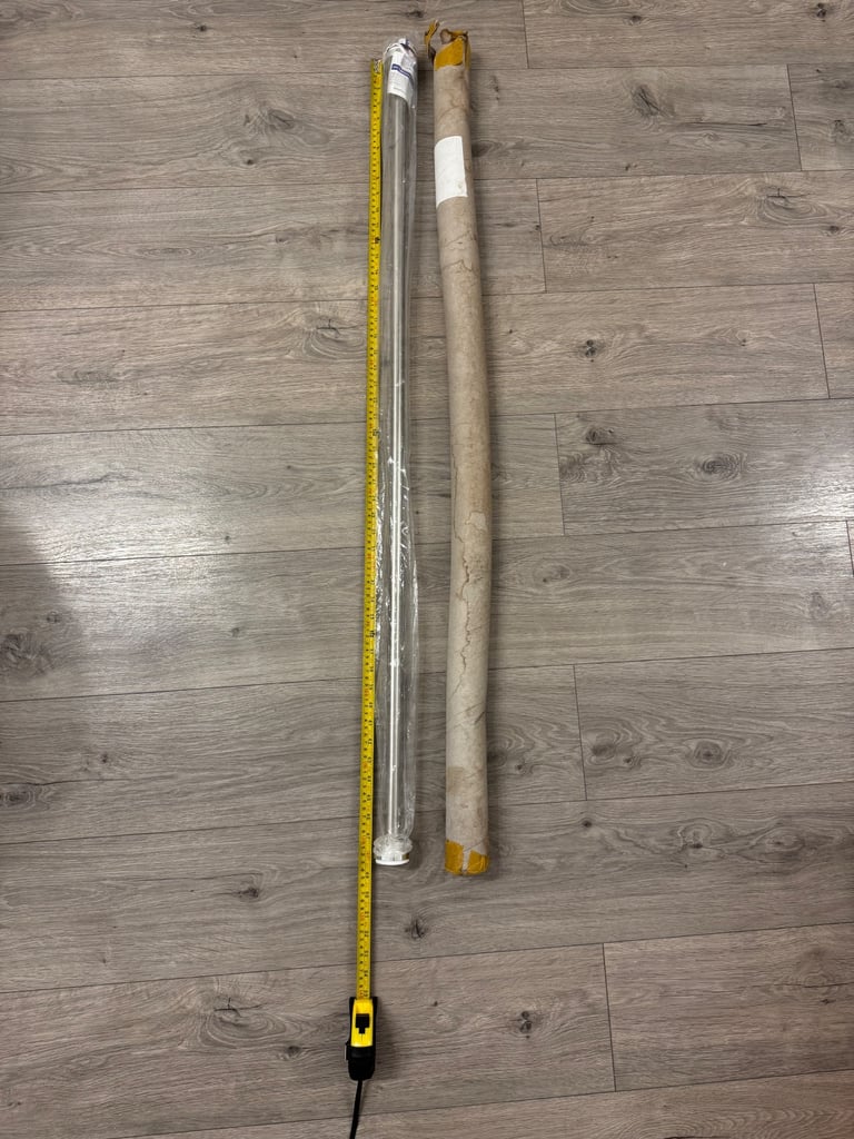 New Fixed Length Metal Shower Pole / Bath Curtain Rail - 121cm (47.5") Chrome