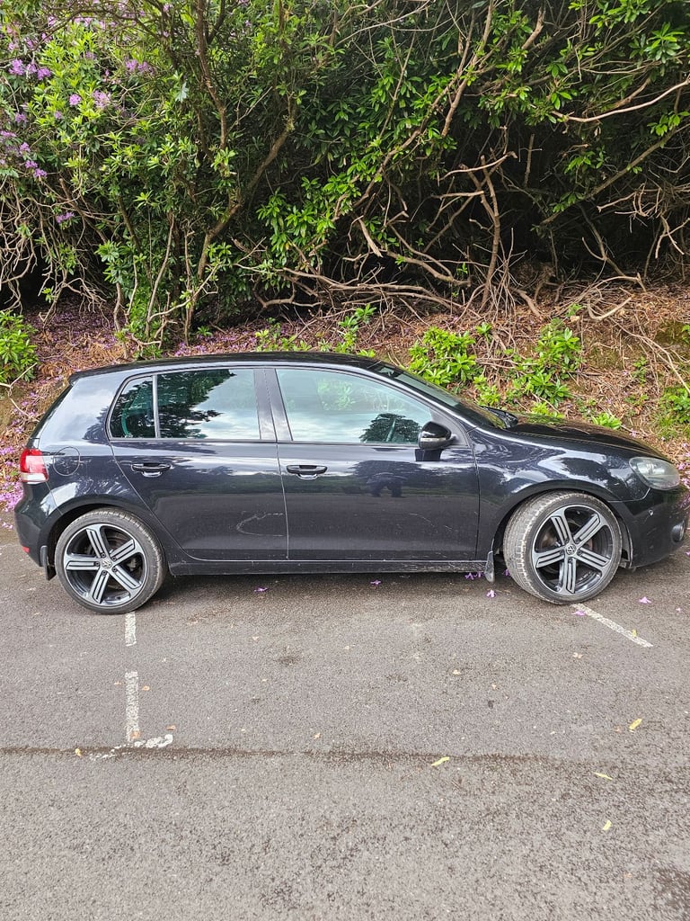 Volkswagen, GOLF, Hatchback, 2011, Manual, 1968 (cc), 5 doors