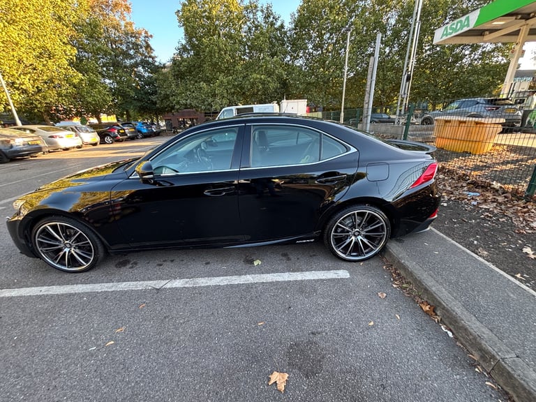 Lexus, IS, Saloon, 2015, Other, 2494 (cc), 4 doors