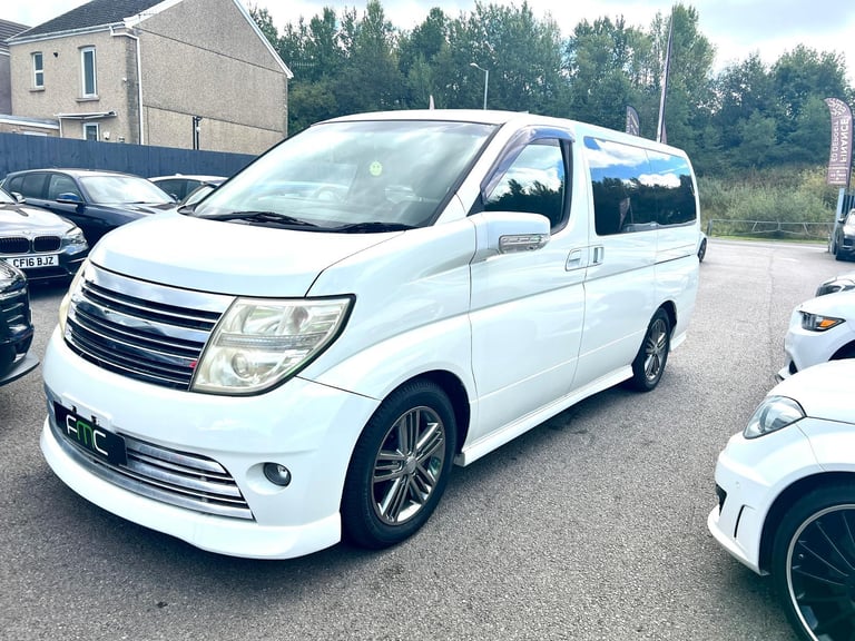 2005 Nissan Elgrand White Rider Automatic 8 Seater **Fresh Import**