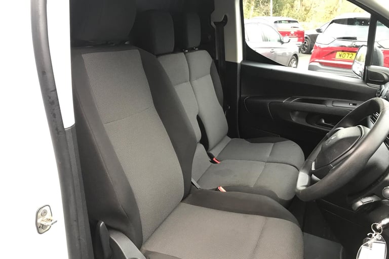  Peugeot Partner 1.5 Bluehdi 1000 Professional Standard Panel Van 5dr Diesel
