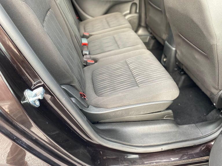 2014 Vauxhall Zafira Tourer 2.0 CDTi Exclusiv Auto Euro 5 5dr MPV Diesel Automatic