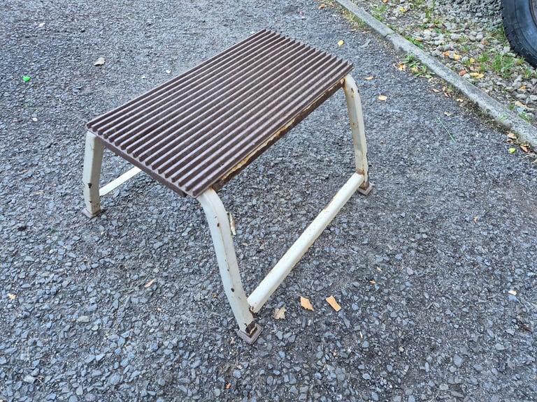 Caravan, camper or motorhome single or double steps.