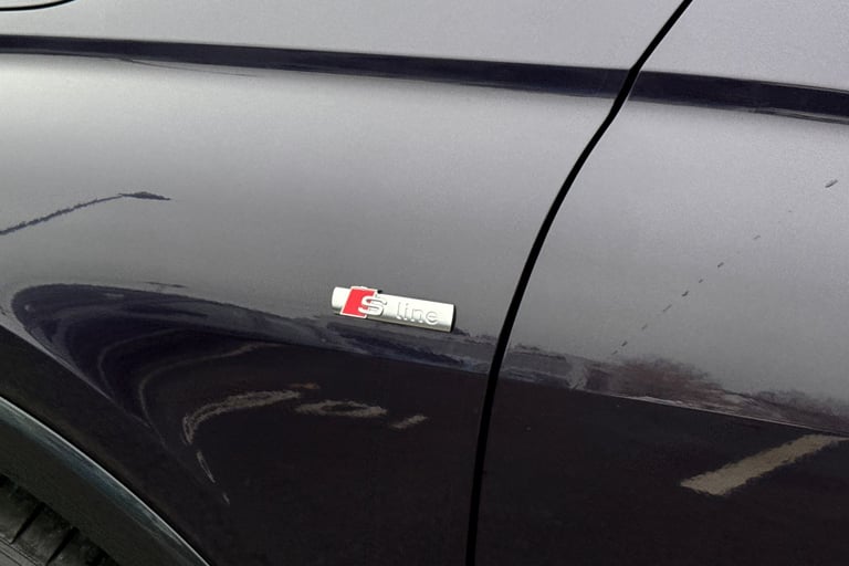 2024 Audi Q4 e-tron Q4 Sportback S line 45 e-tron  210,00 kW SUV ELECTRIC Automatic