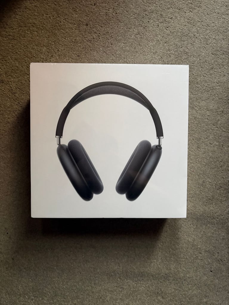 Apple AirPods Max Midnight – Brand New, Unwanted Gift