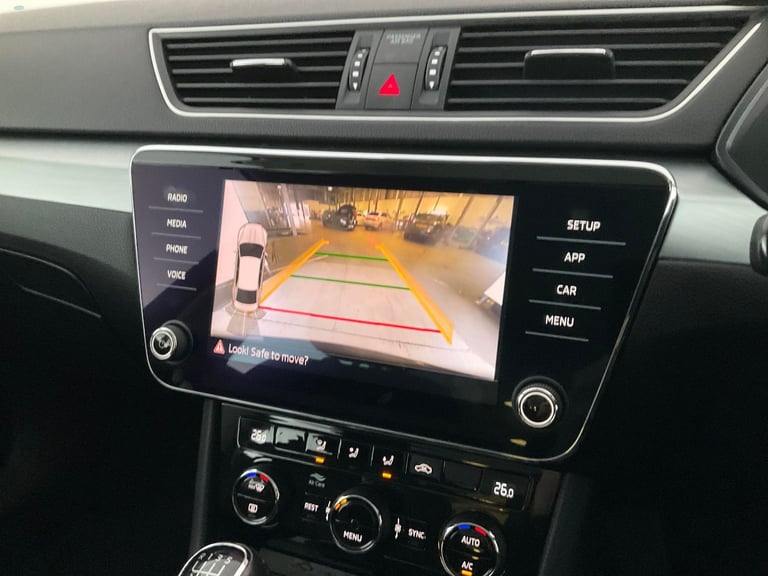 2018 Skoda Superb 1.4 TSI ACT SE Hatchback 5dr Petrol Manual Euro 6 (s/s) (150 ps) - PARK SEN Hat...