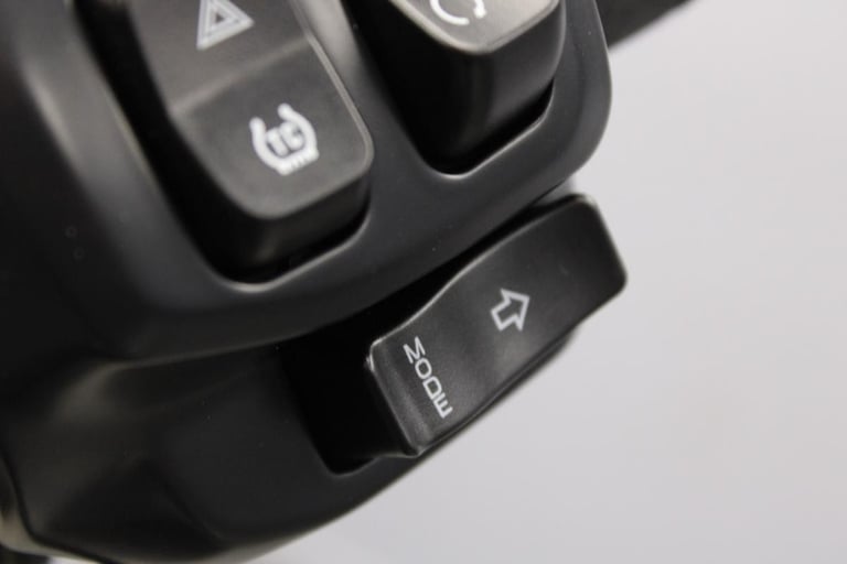 2025 Harley-Davidson FXBB Softail Street Bob 117 in Vivid Black