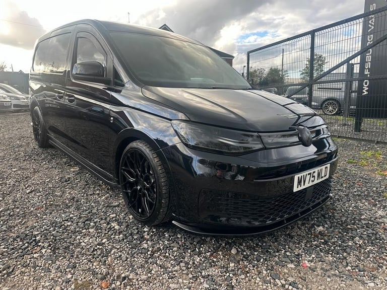 Volkswagen Caddy Maxi Wolfsburg Stealth Edition DSG Commerce Pro Euro 6