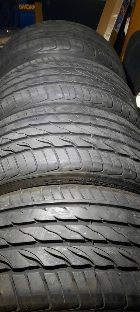 205 40 17  x 4 tyres like new 