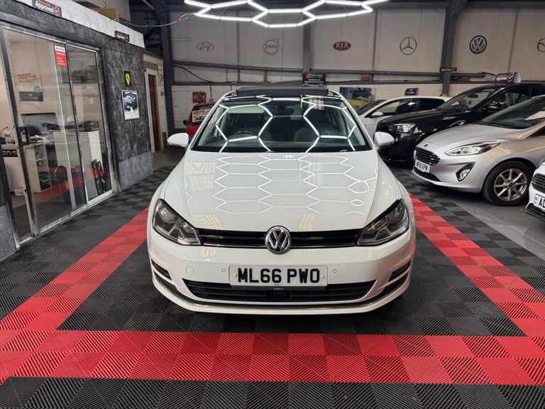 VOLKSWAGEN GOLF 1.6 TDI BlueMotion Tech GT Edition 2016