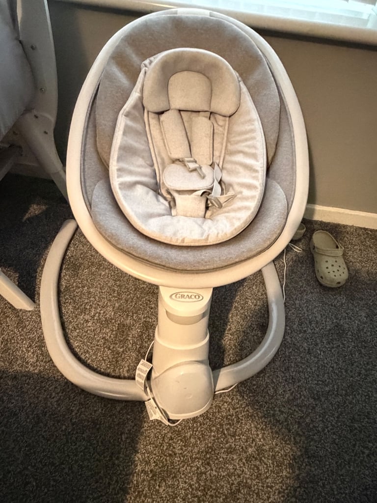 Graco baby swing