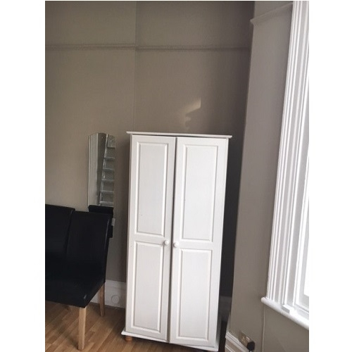 Double Semi-Studio Matheson Road, West Kensington/Barons Court * ALL BILLS INC* 
