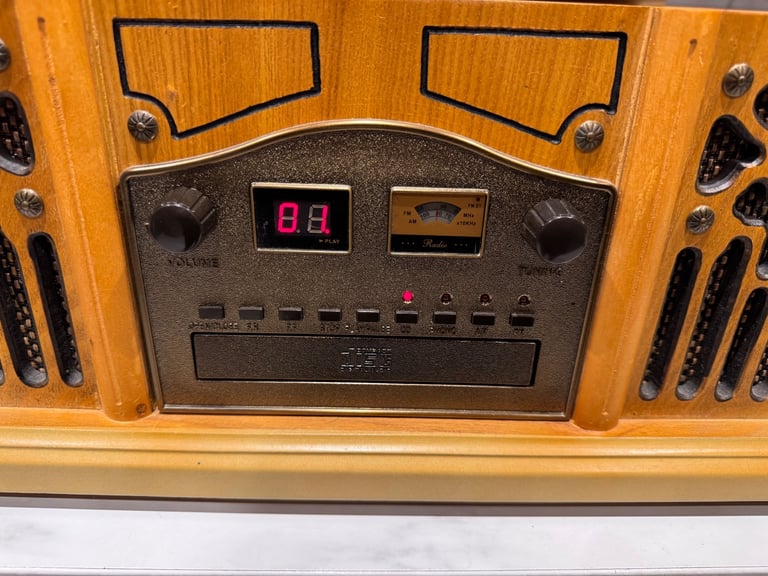 image for Old fashioned stereo ex working order