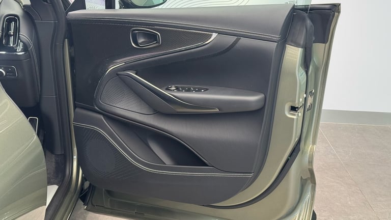 2025 Aston Martin DBX V8 DBX707 5dr Touchtronic Petrol