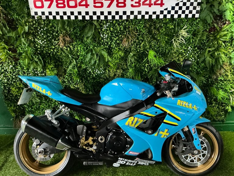 Suzuki GSXR1000 k7 free delivery 