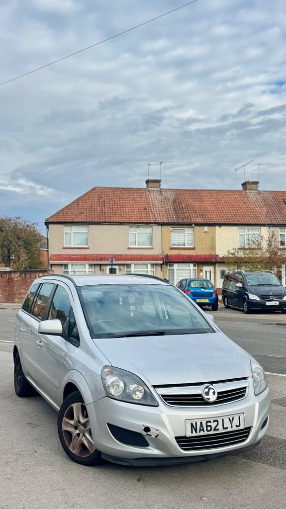 Vauxhall, ZAFIRA, MPV, 2012, Manual, 1598 (cc), 5 doors