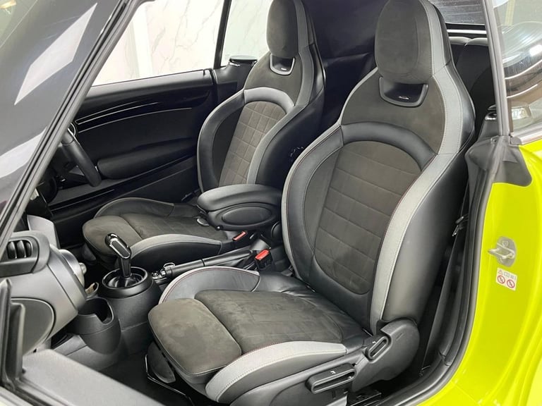 2021 MINI Convertible 1.5 Cooper Sport Convertible 2dr Petrol Steptronic Euro 6 (s/s) (136 ps) Co...