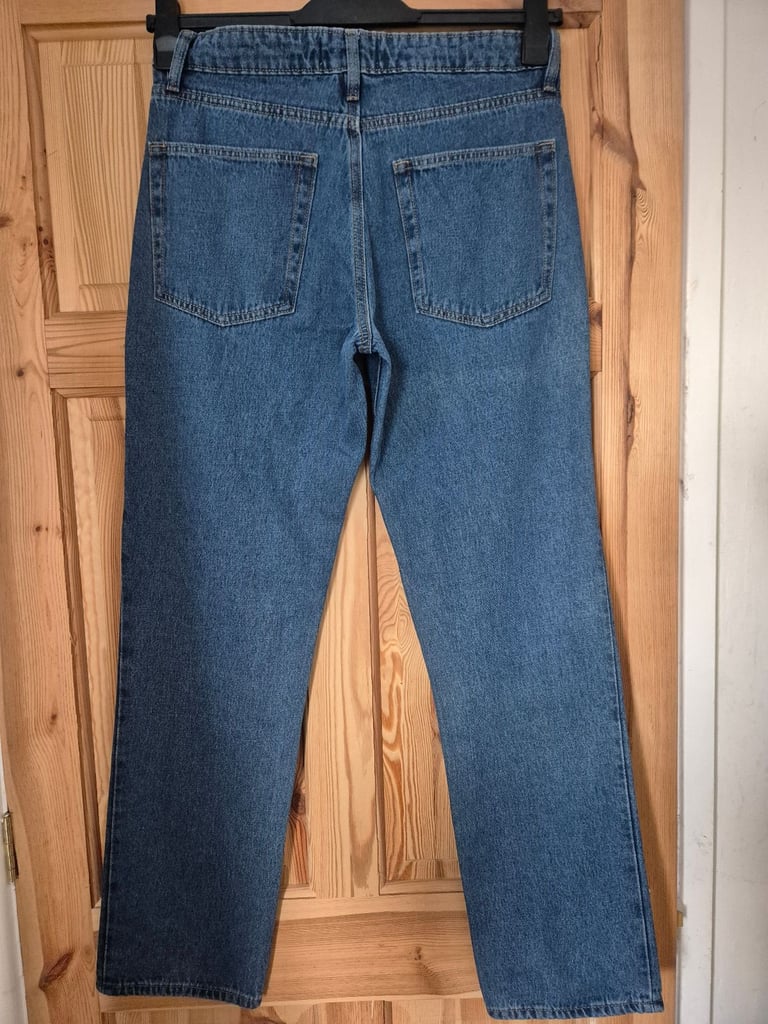 Mens Easy Jeans - Straight Leg – Waist32-Leg31.5 inch.