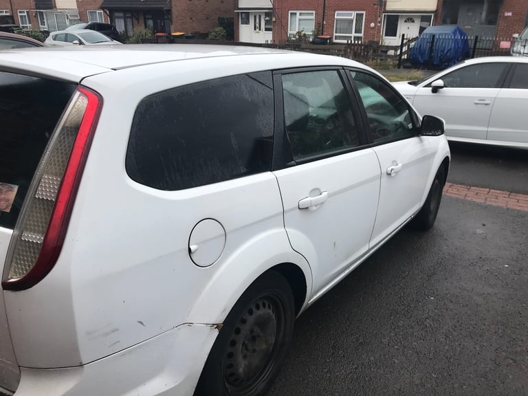 Ford, FOCUS, Estate, 2011, Manual, 1753 (cc),5 doors - Image 8