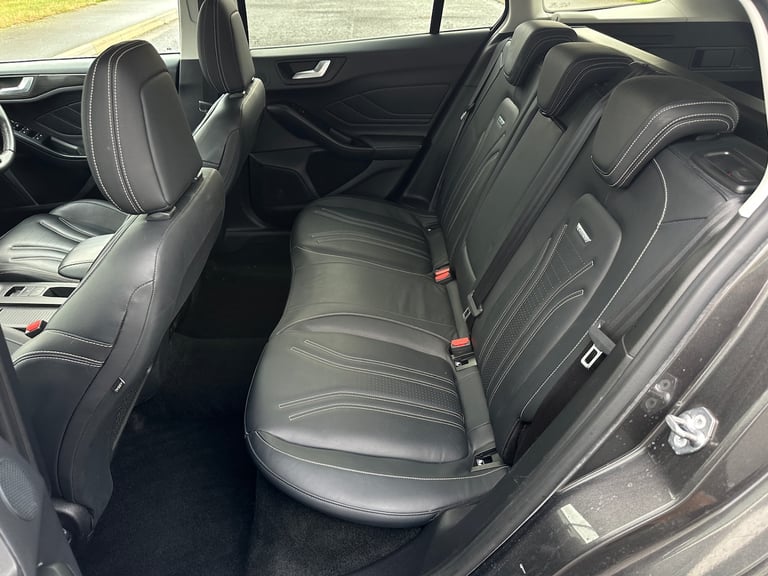 2019 19 FORD FOCUS VIGNALE 1.5 ECOBLUE TURBO DIESEL ESTATE * TOP SPEC * 1 OWNER