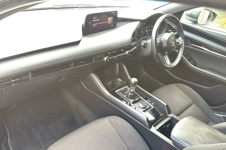  Mazda 3 2.0 E Skyactiv G Mhev Centre Line Hatchback 5dr Petrol Manual Euro 6