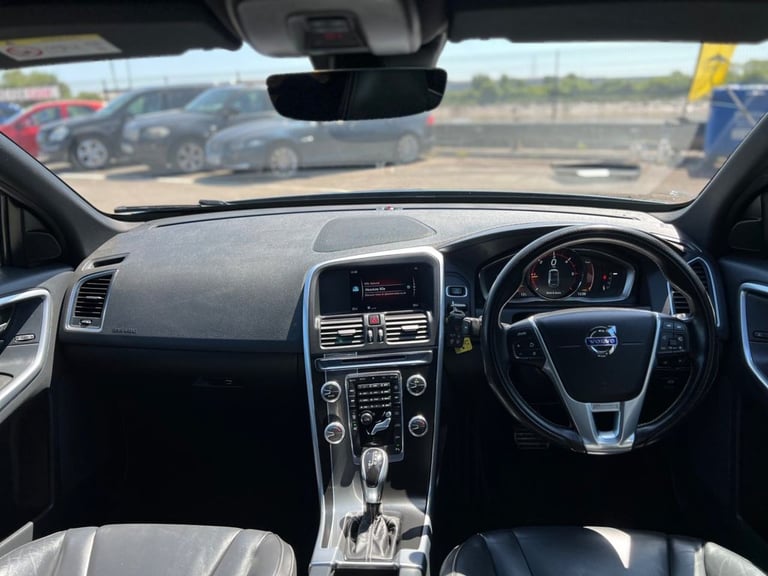 2014 Volvo XC60 2.0 D4 R-Design Lux Nav SUV 5dr Diesel Geartronic Euro 6 (s/s) (181 ps) ESTATE Di...