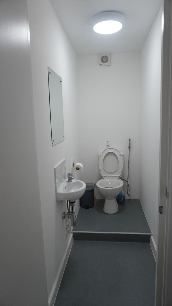 Office Room Rent