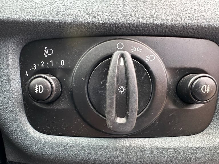 2011 Ford Fiesta 1.6 TD Zetec S Hatchback 3dr Diesel Manual (107 g/km, 94 bhp) Hatchback Diesel M...