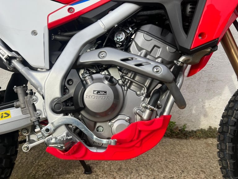 HONDA CRF300LA-P ONLY 649 MILES 2023