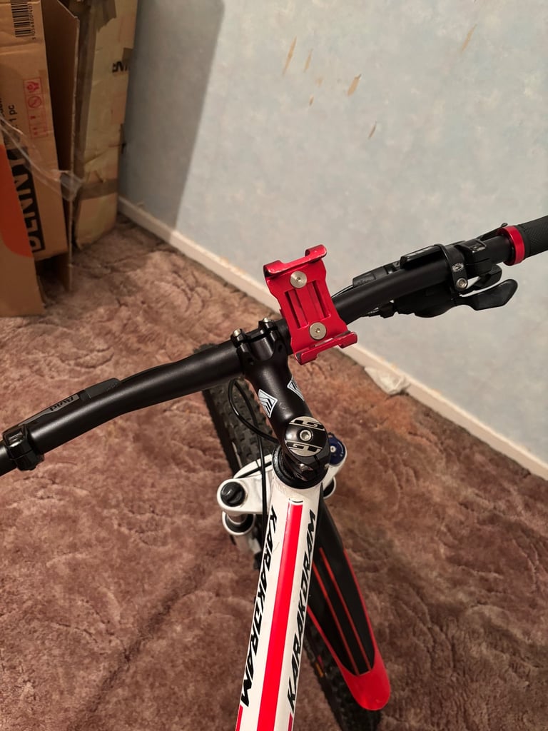 Gt Karakoram 29er 2013 (large frame) upgraded 