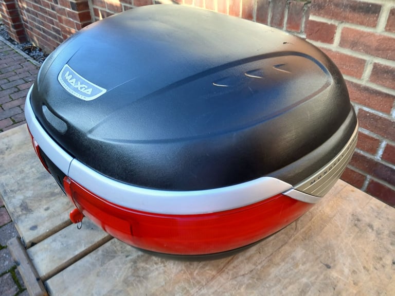 Givi maxia 52 ltr topbox