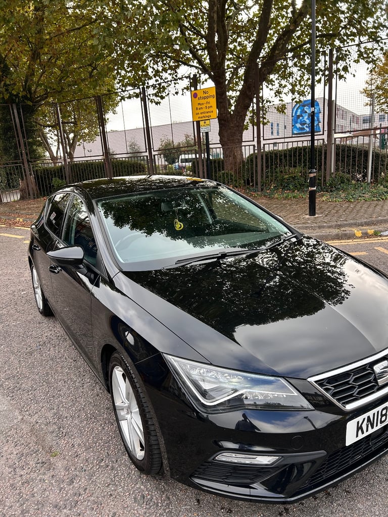 Seat, LEON, Hatchback, 2018, Semi-Auto, 1968 (cc), 5 doors