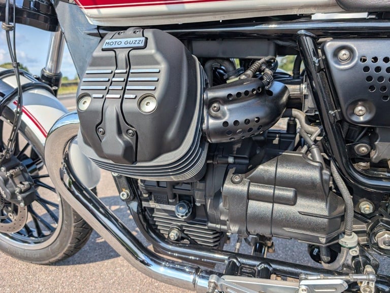2018 MOTO GUZZI V9 ROAMER