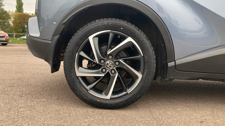 2021 Toyota C-HR 1.8 Hybrid Dynamic 5dr CVT Hybrid Hatchback Hatchback Hybrid Automatic