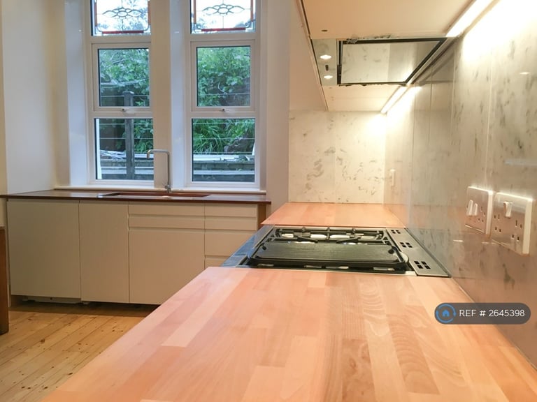 5 bedroom house in Quarry Road, Hastings, TN34 (5 bed) (#2645398)