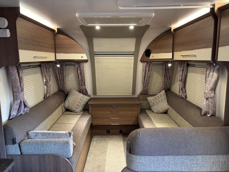 2019 BAILEY PEGASUS GRANDE PALERMO, 6 BERTH, FIXED BUNK BEDS, WIDE BODY