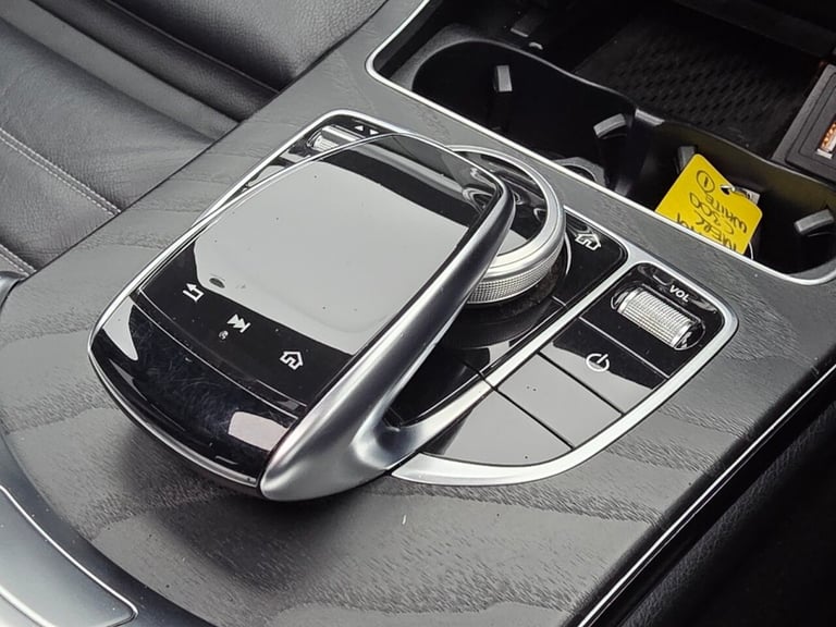 2019 Mercedes-Benz C Class 2.0 C300 AMG Line (Premium Plus) Saloon 4dr Petrol G-Tronic+ Euro 6 (s...