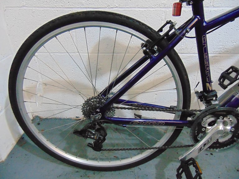 Aluminium Carrera Crossfire 2 (18 inch frame) Hardtail Hybrid Bike (free local delivery)