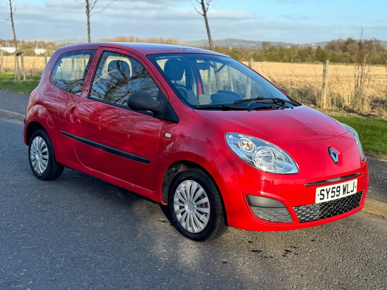 Renault Twingo, 34k miles, ULEZ compliant. - Image 7