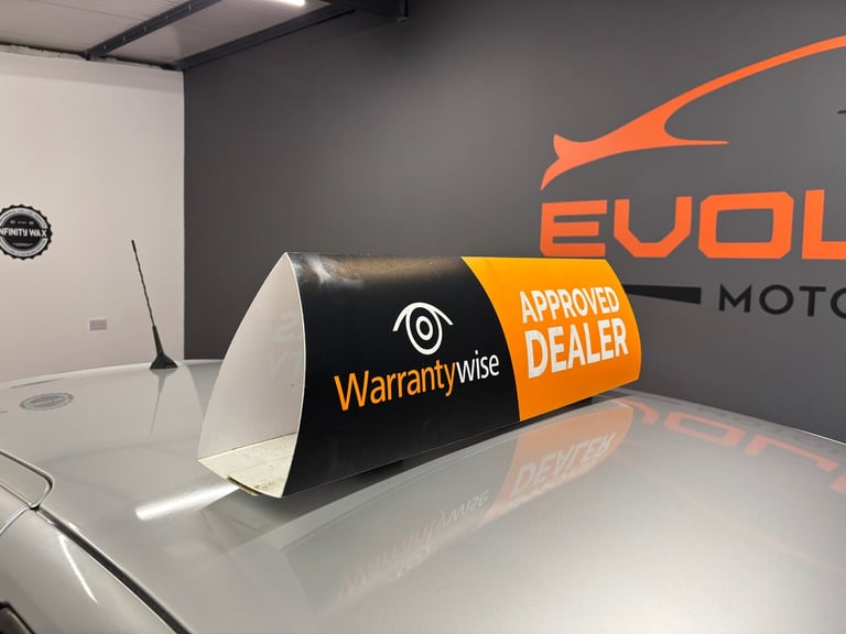 2010 Renault Clio 1.2 16V I-Music 3dr HATCHBACK Petrol Manual