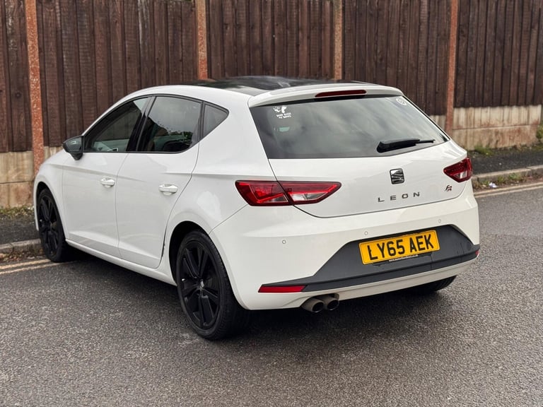 2015 SEAT Leon 1.4 TSI FR Black Technology Euro 6 (s/s) 5dr HATCHBACK Petrol Manual