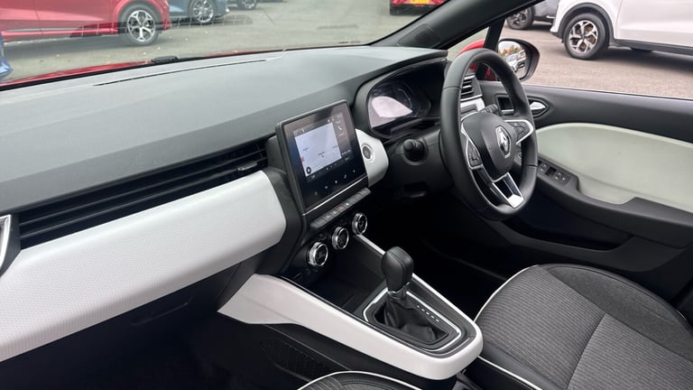 2022 Renault Clio 1.6 E-TECH Hybrid 140 SE Edition 5dr Auto HATCHBACK PETROL/ELECTRIC Automatic