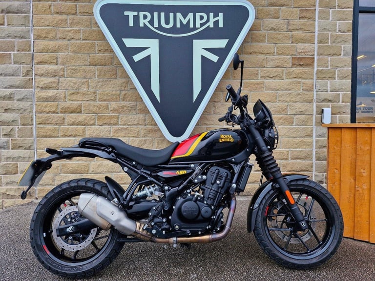 2024 Royal Enfield Guerilla 450 - Low mileage Premium colour Heated grips