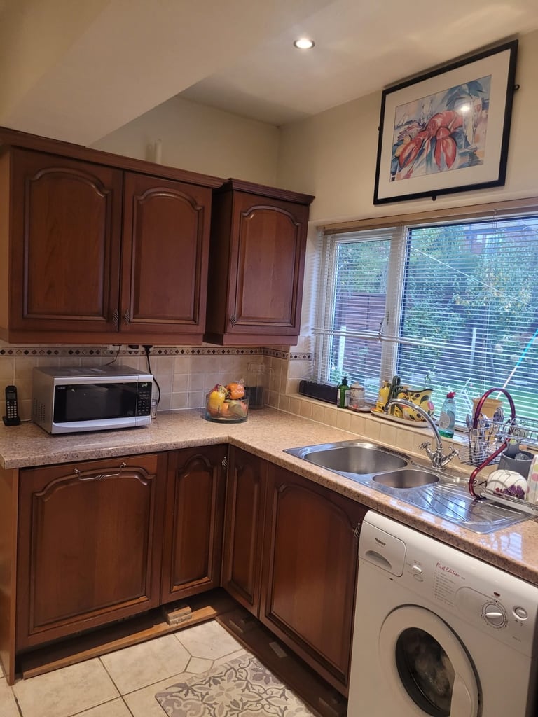 image for FULL Solid Oak kitchen 