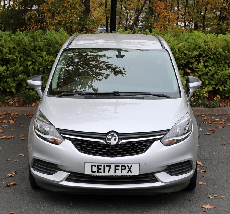 2017 Vauxhall Zafira Tourer 1.4i Turbo Design Euro 6 5dr MPV Petrol Manual