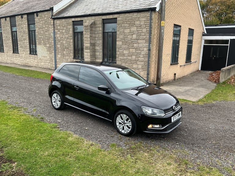 Vw Polo Match Edition 1.0 Petrol Full Mot FSH 
