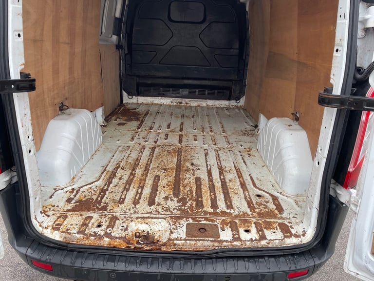 2015 Ford Transit Custom 2.2 TDCi 100ps Low Roof Van PANEL VAN Diesel Manual